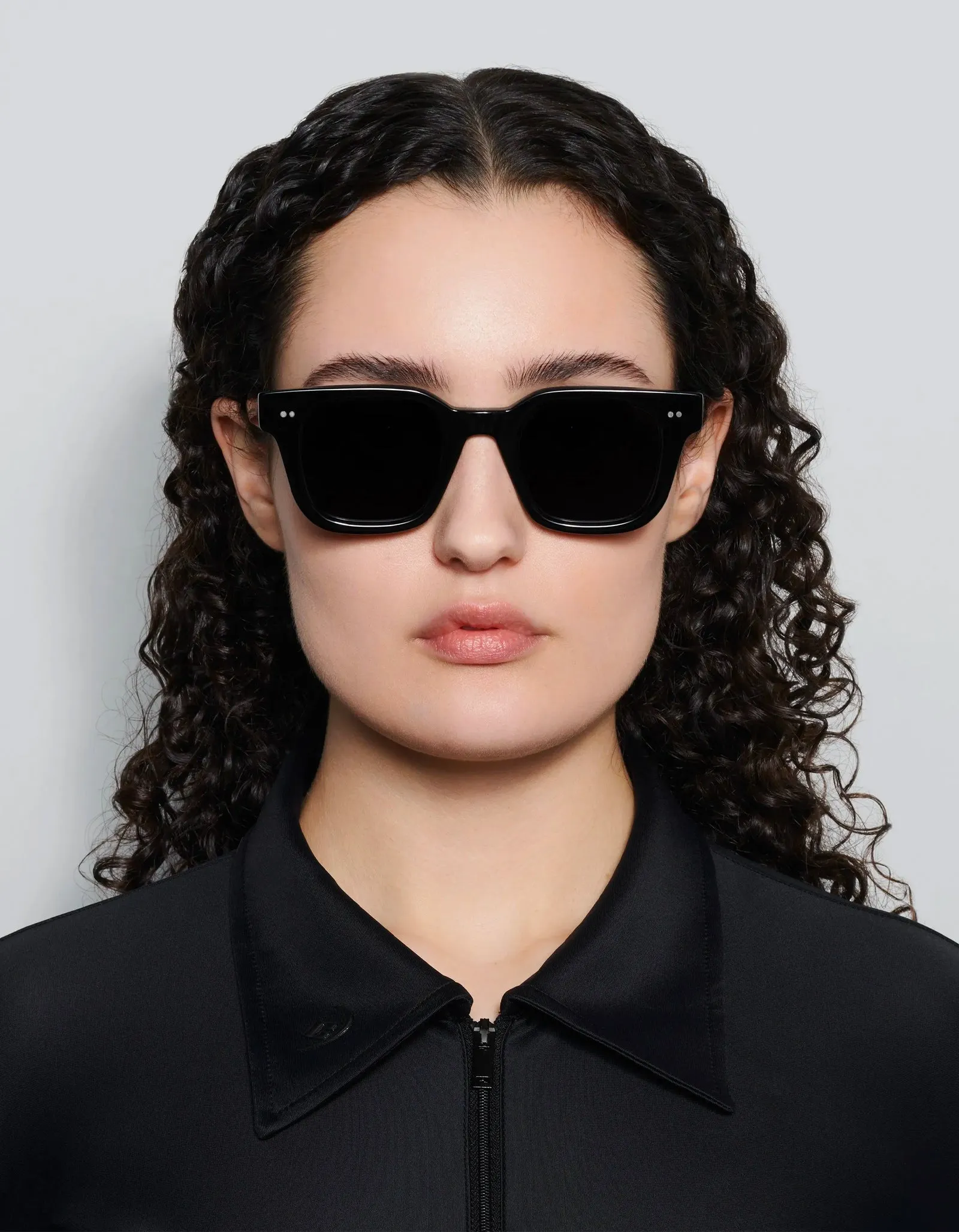 04 Sunglasses - Black