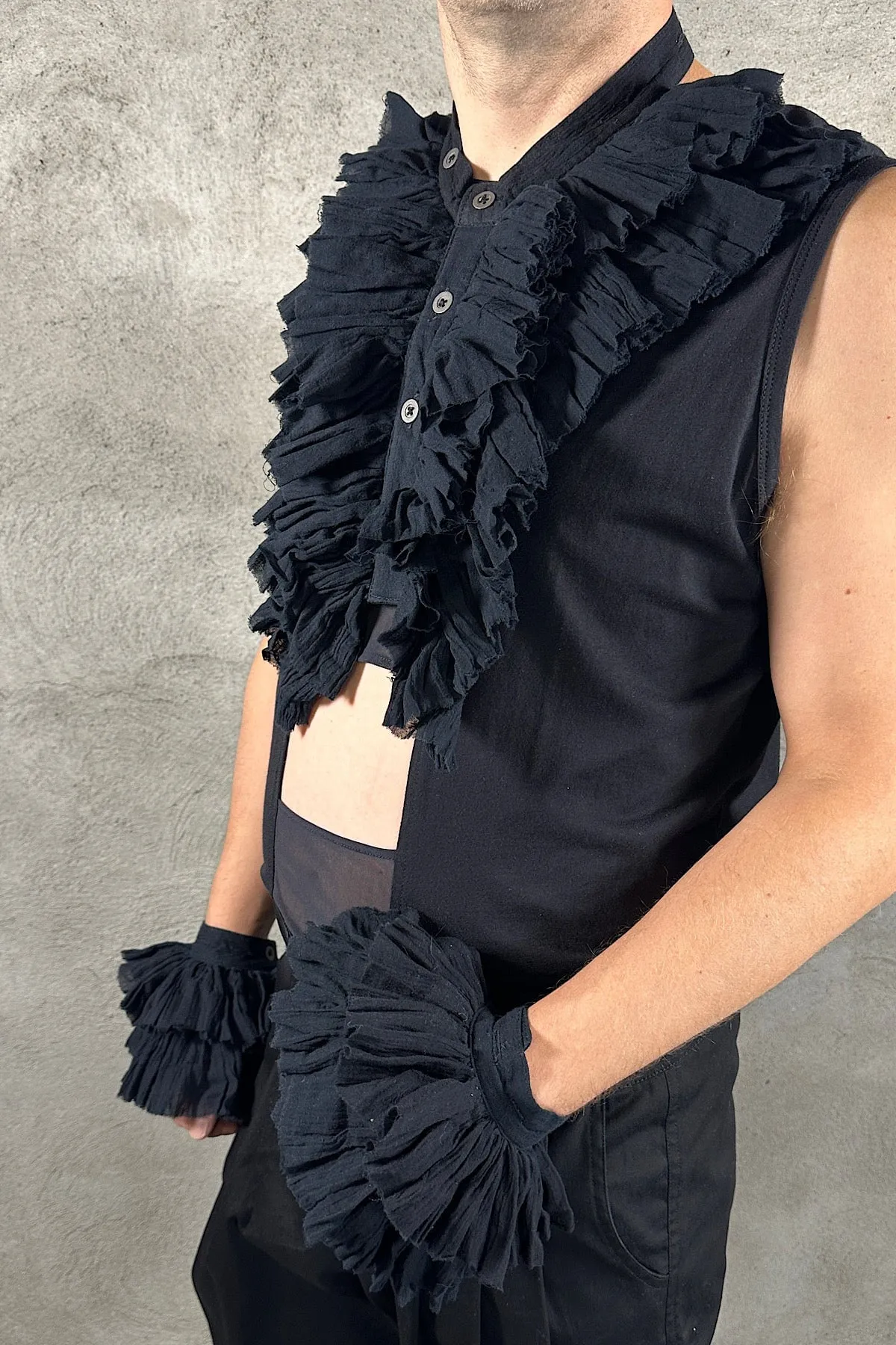 5D x Eyecon Dandy Ruff Collar