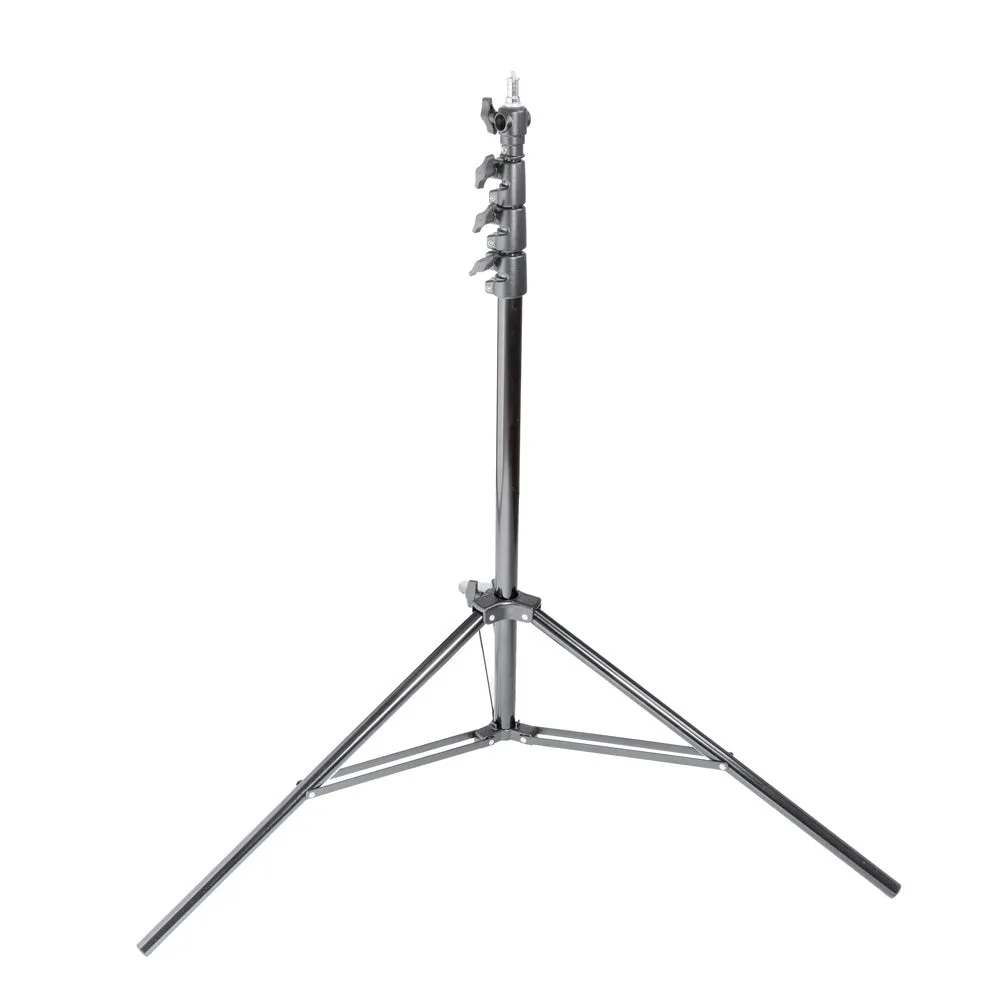 AD200PRO Single Head Portrait Photography Kit by Sean Tucker