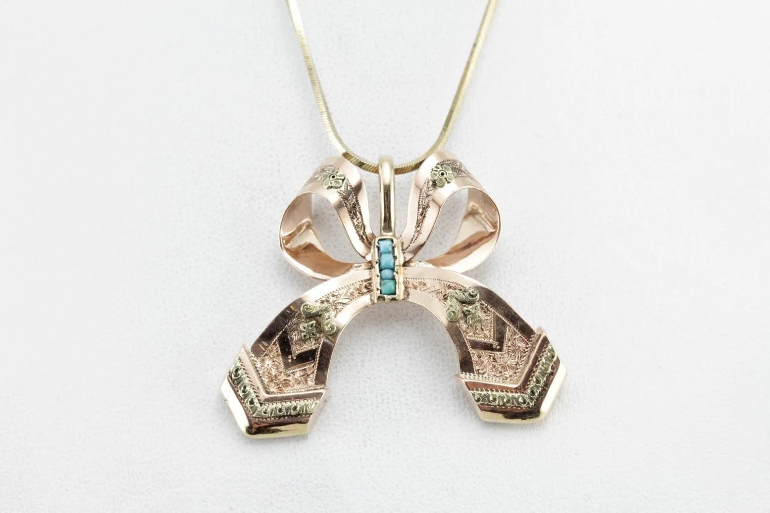Antique Edwardian / Victorian Bridal Jewelry: Beautiful Turquoise and Rose Gold Vintage Ribbon Pendant
