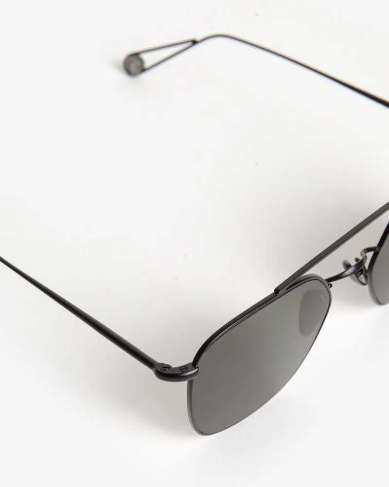 Concorde Sunglasses in Black