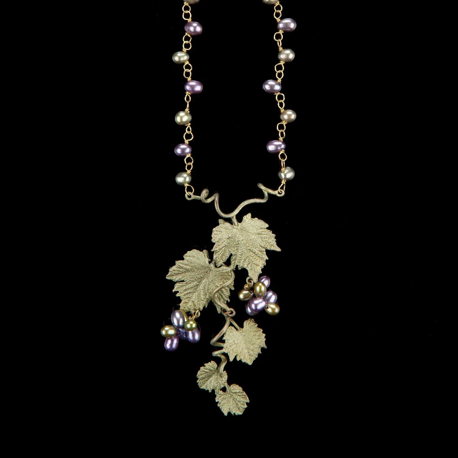 Grape Vines Necklace - Single Pearl
