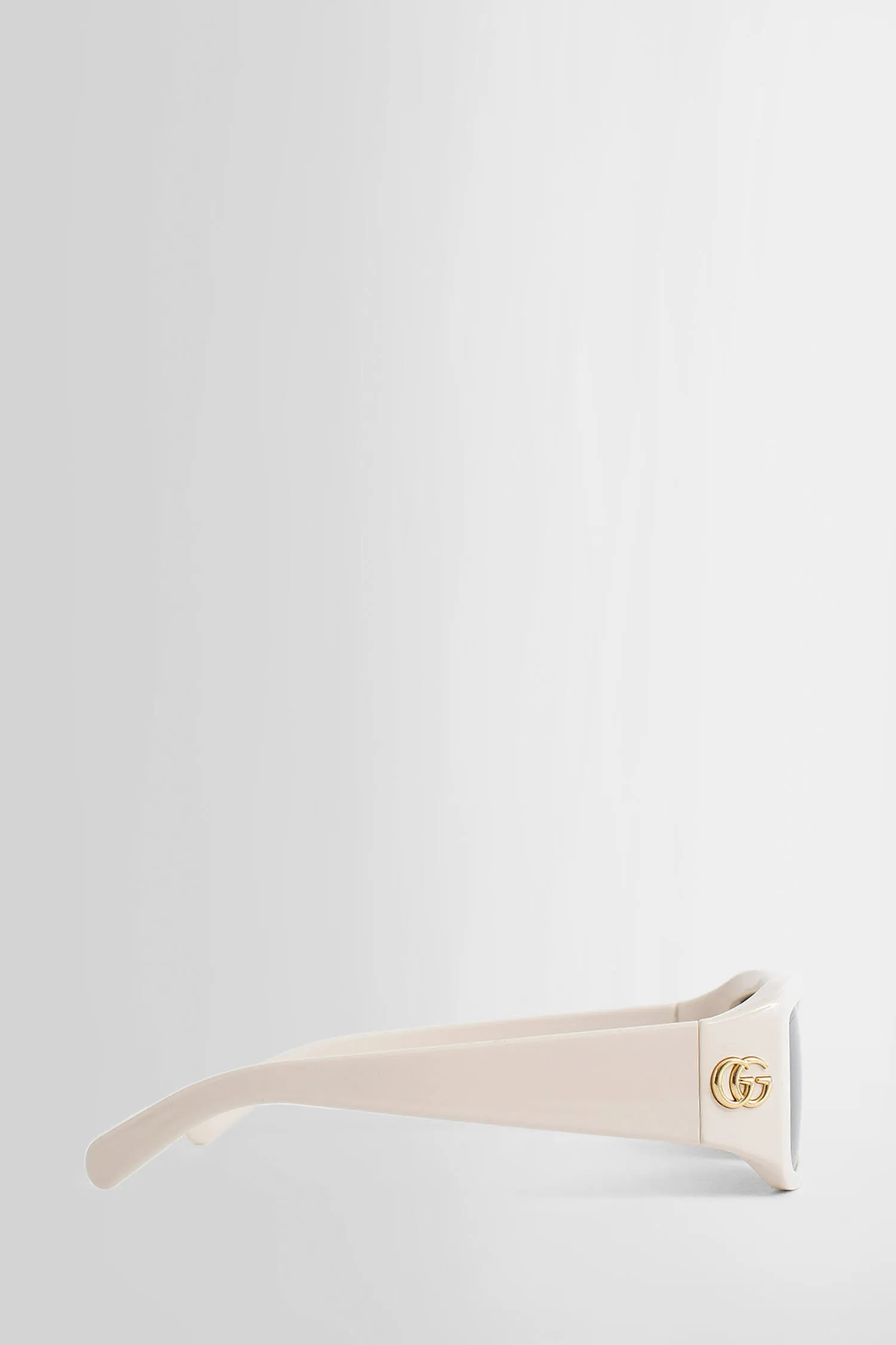 GUCCI WOMAN OFF-WHITE EYEWEAR