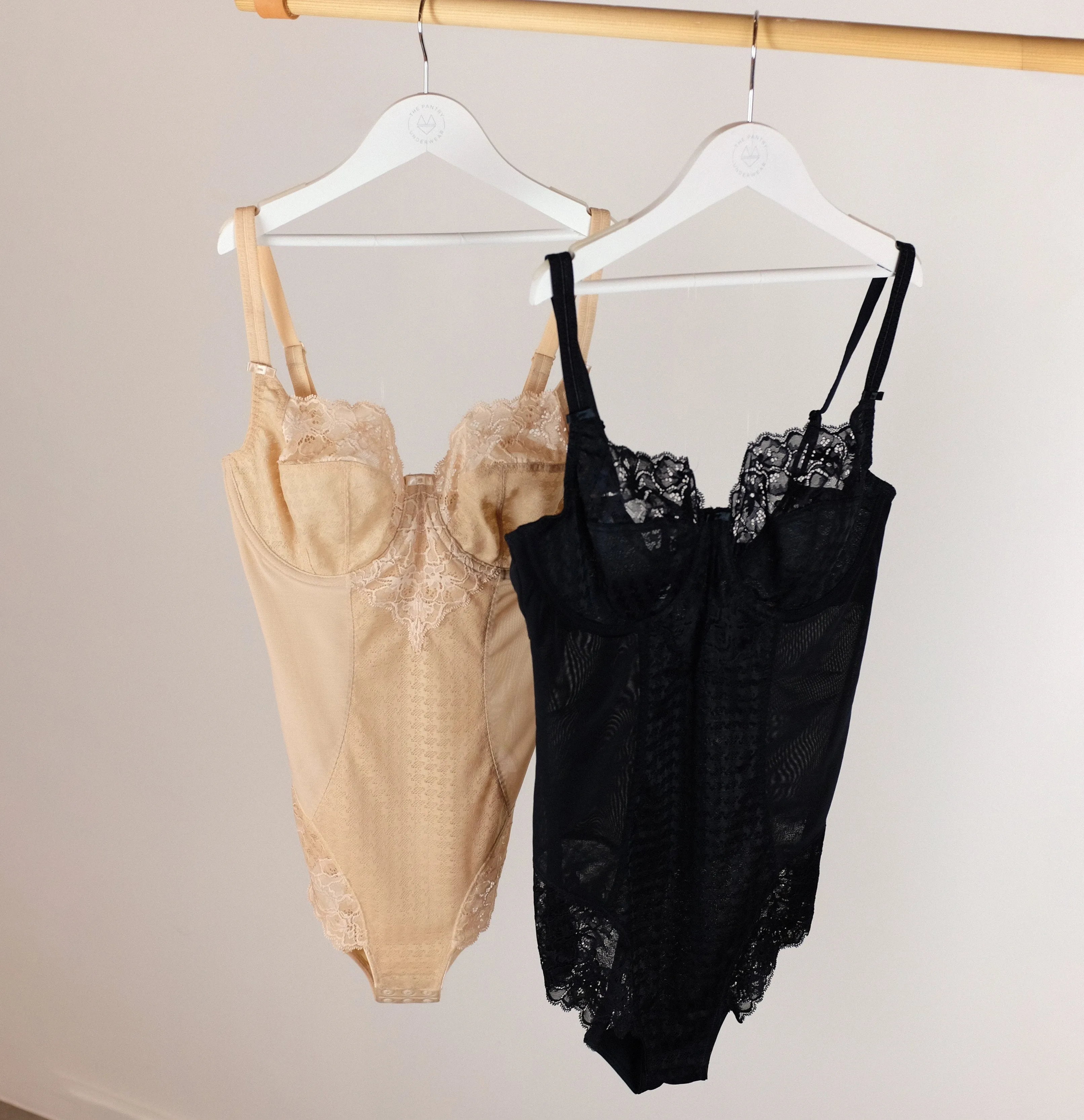 Houndstooth & floral lace body [Black]