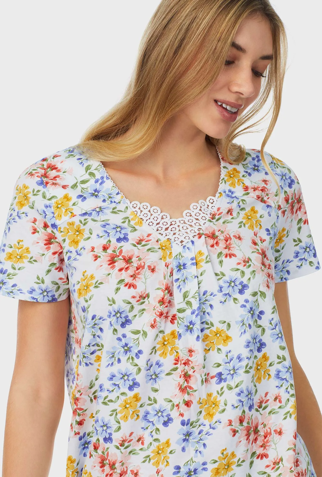 Multi Floral Capri Pajama Set