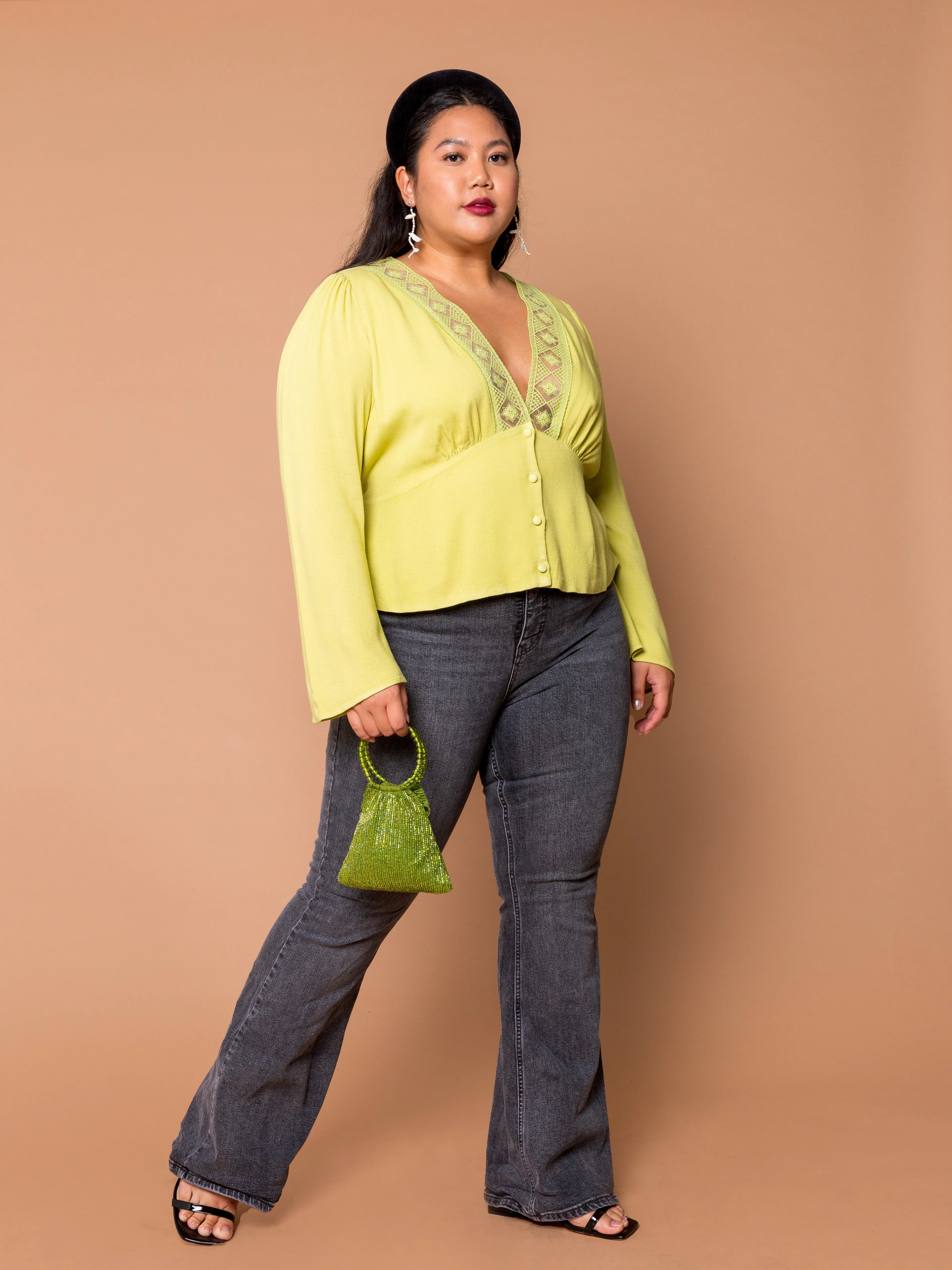 THE LOVERS LACE TOP ~ Pear