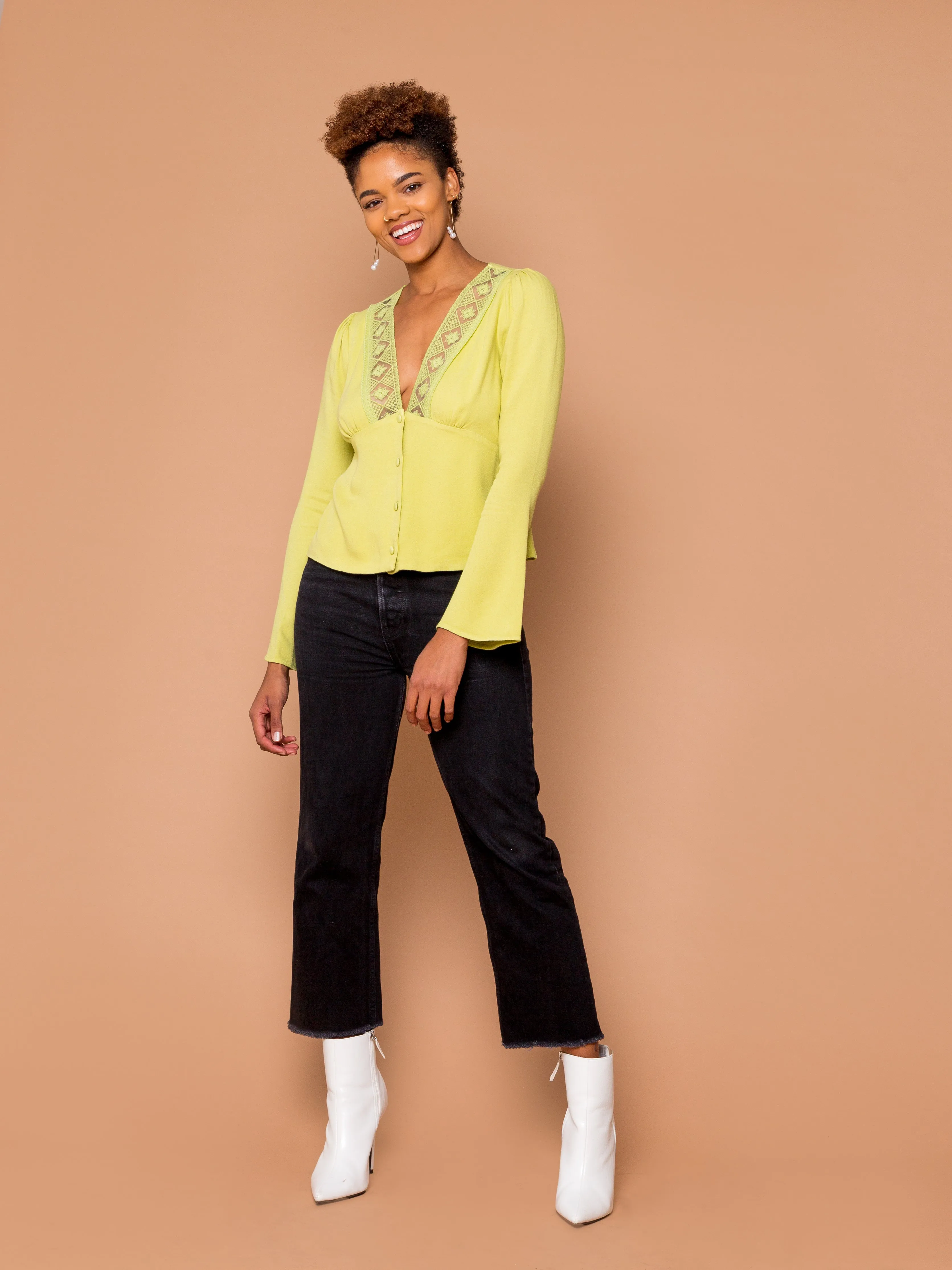 THE LOVERS LACE TOP ~ Pear