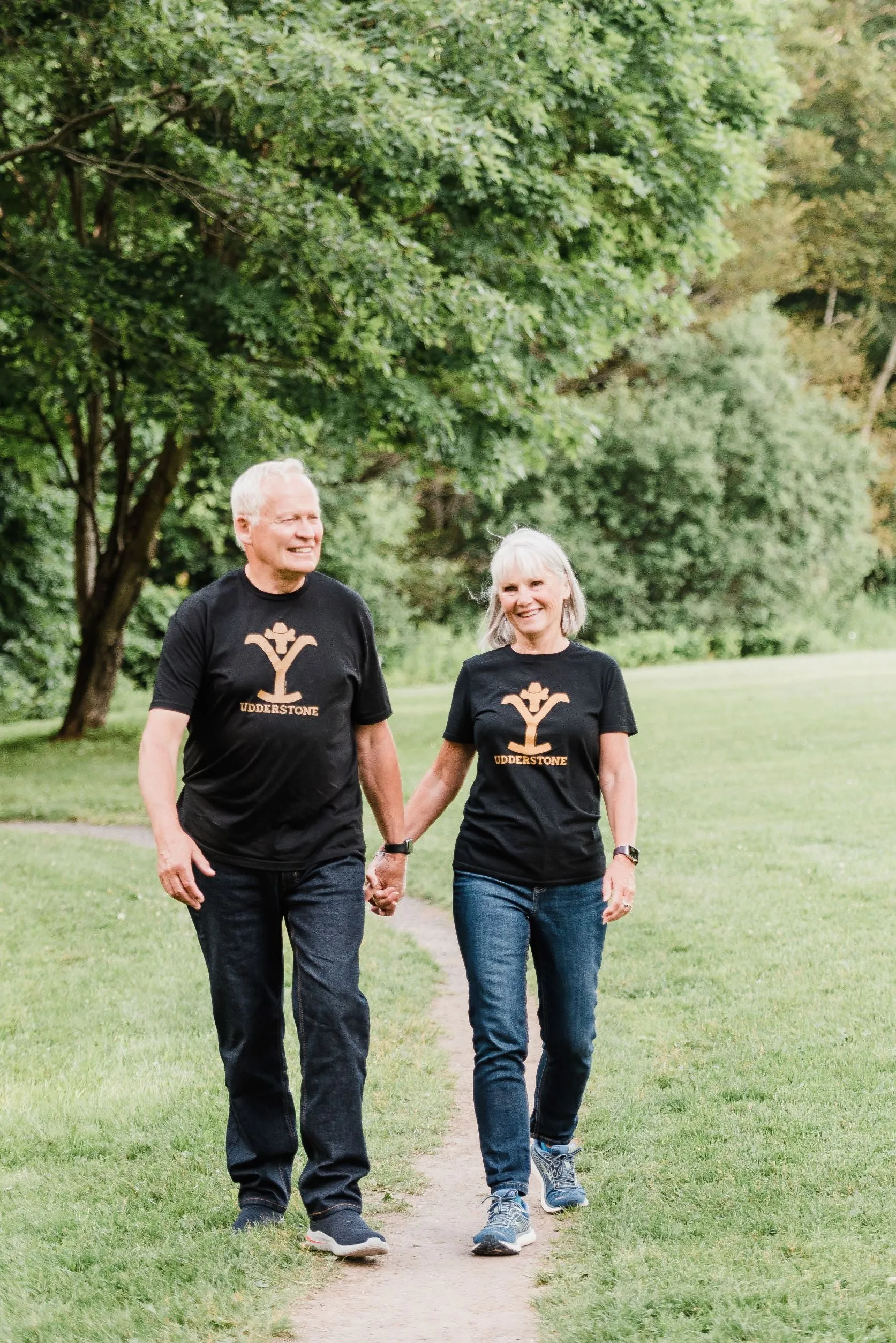 UDDERstone Adult T